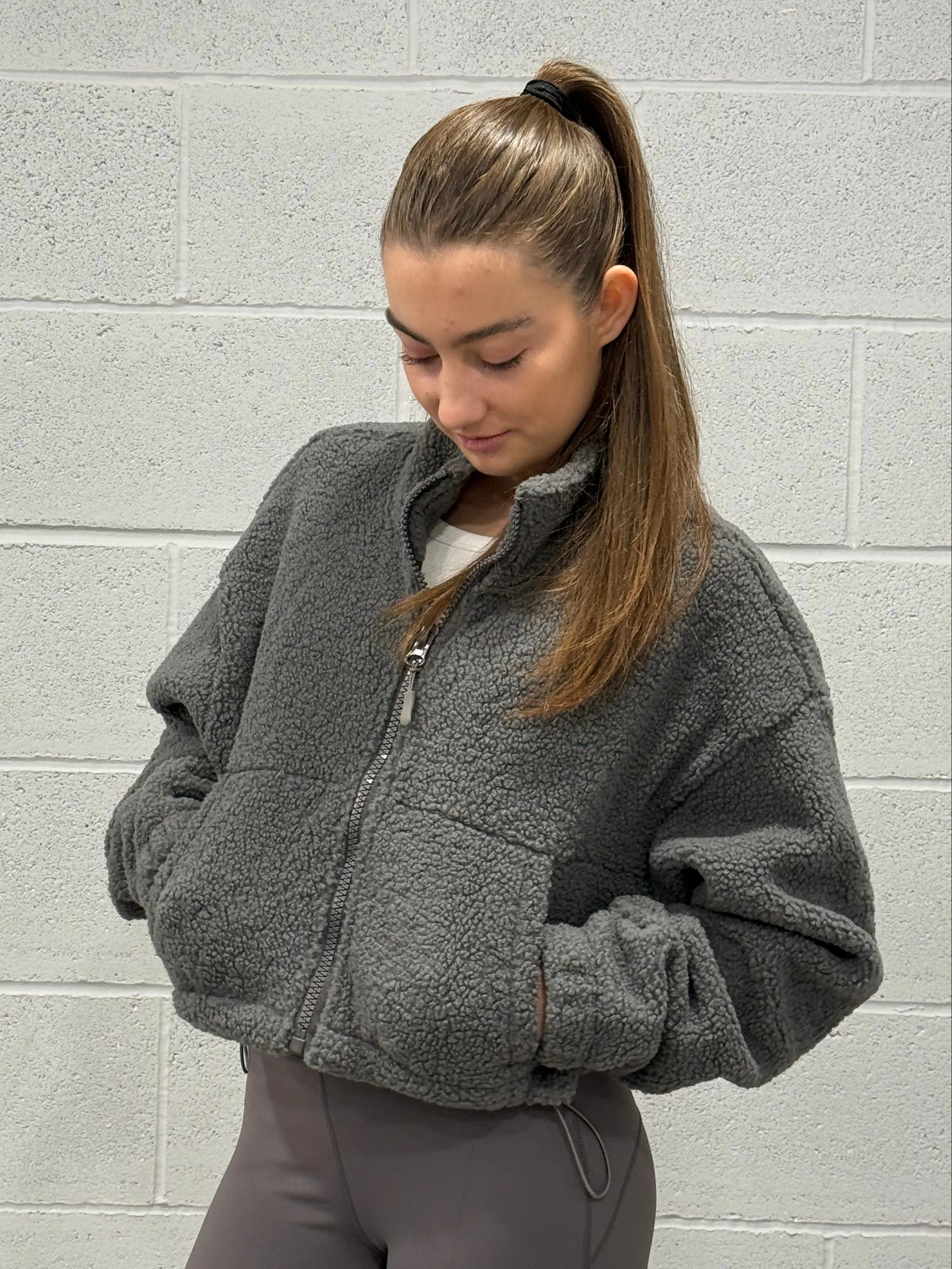 Fleece Cropped Jacket Grey - Image 4